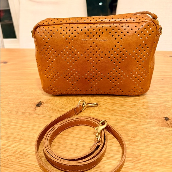 Clare v Marisol w/ Front Pocket - Cuoio Lightweight Checker Perf EUC - Picture 5 of 7